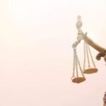 What to Expect When Working with a US Lawyer